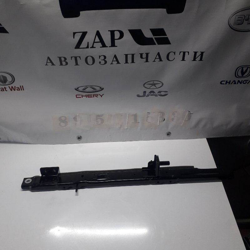 Кронштейн крепления радиатора Tank 500