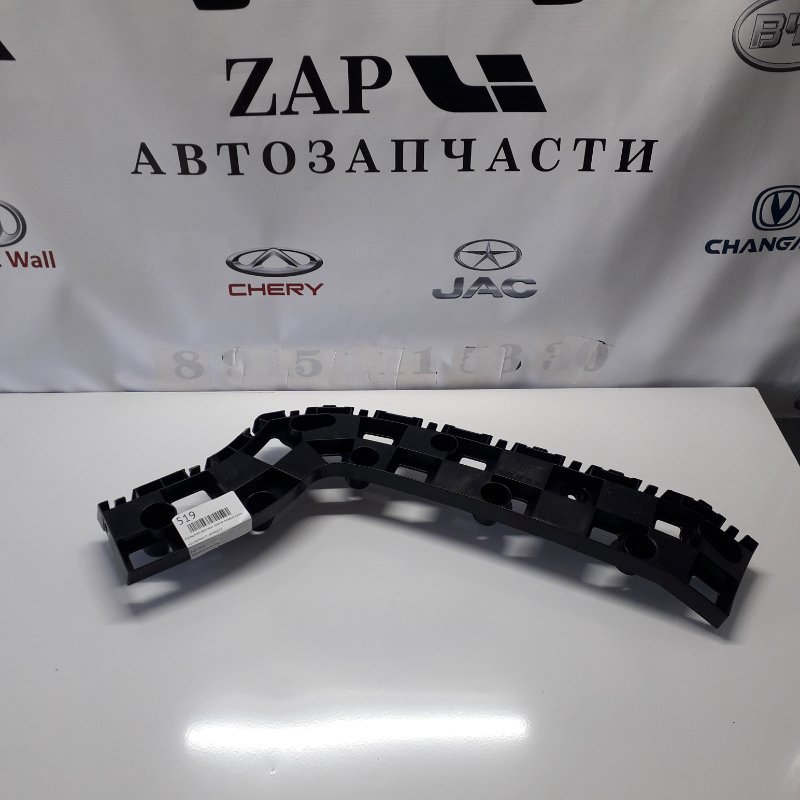 Кронштейн бампера Lixiang