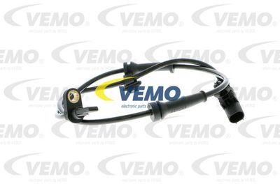 V70720046 VEMO Датчик, частота вращения колеса