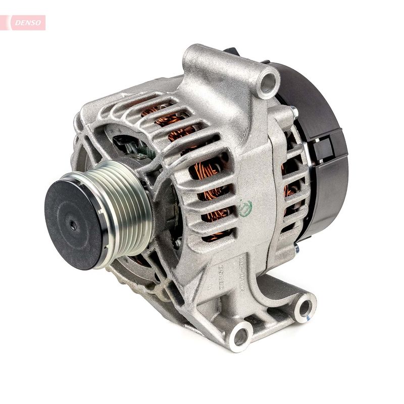 DAN584 DENSO Генератор