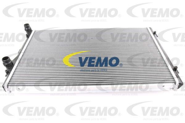 V15606036 VEMO Радиатор, охлаждение двигателя