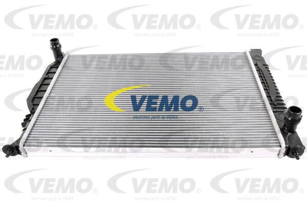 V15606042 VEMO Радиатор, охлаждение двигателя